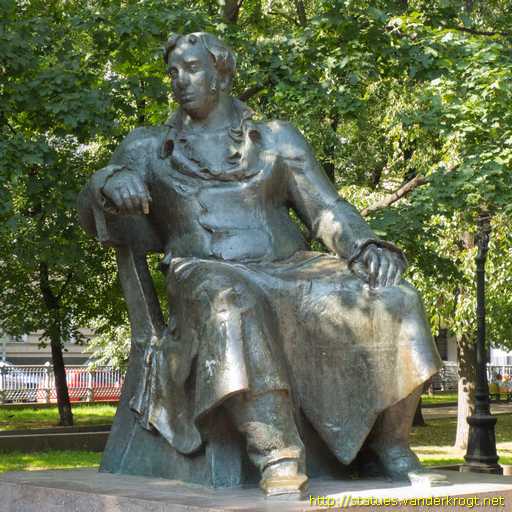 Moscow - Москва /  Памятник И. А. Крылову