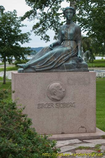 Vänersborg /  Fridastatyn