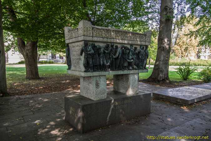 Ljubljana /  Grobnica narodnih herojev