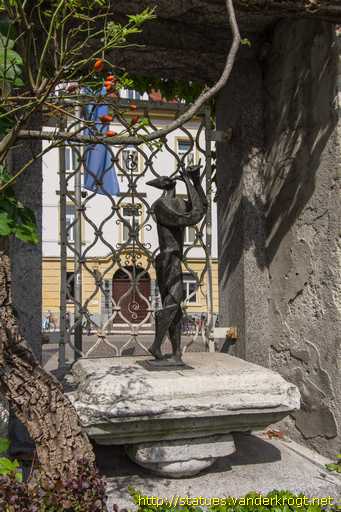 Ljubljana /  Zaljubljeni Harlekin