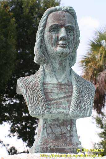 Port Charlotte /  Bust of Christopher Columbus
