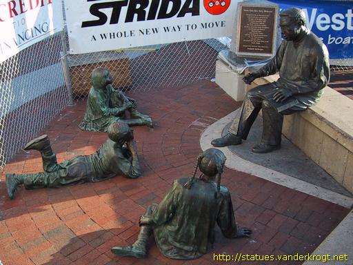 Annapolis /  Kunta Kinte-Alex Haley Memorial