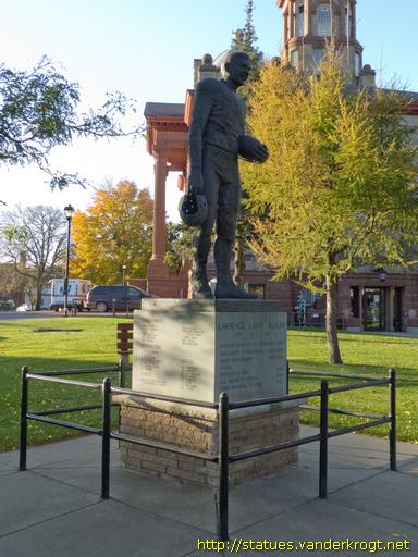 Windom /  Larrie Buhler