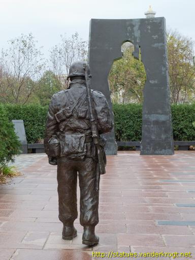 Saint Paul /  Minnesota Korean War Memorial
