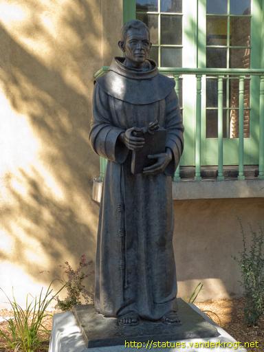 Santa Fe /  Fray Angélico Chávez