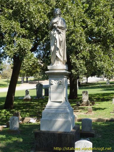 Dallas / Woman with anchor