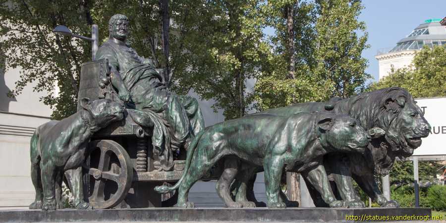 Wien - Triumphwagen des Marc Anton