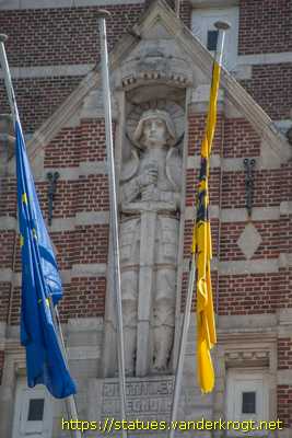 Dendermonde - Reliëfs Gerechtsgebouw