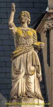 Oudenaarde - Stadhuisbeelden