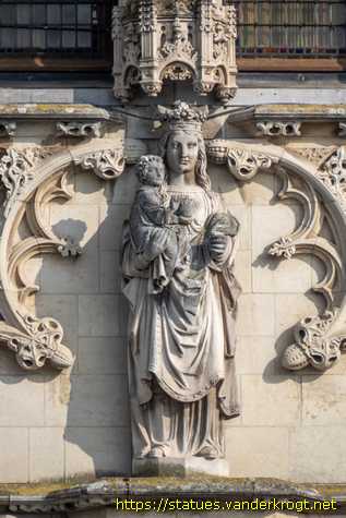 Oudenaarde - Stadhuisbeelden