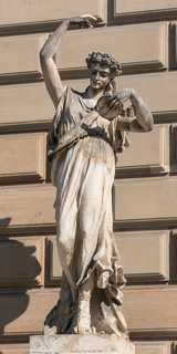 Genève - Statues au Grand Théâtre - la Danse - Dance