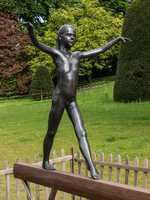 Le jardin des sculptures de la Musée olympique - La Gymnaste