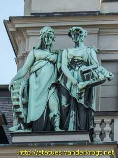 Sankt Gallen - Skulpturen am Stickereibörse