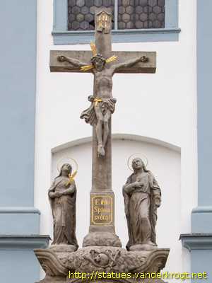 �amberk - Sochy svatých pred Kostelem svatého Václava