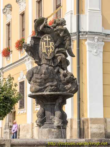 Polička - Fontána Svatý Michael