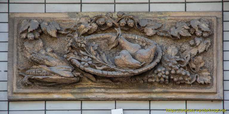 Praha - Novodobé domovní znamení