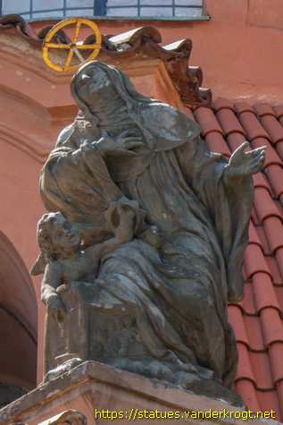Praha - Sochy svatých v kostele svatého Vavřince