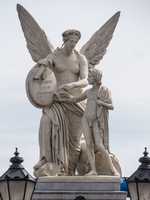 Berlin - Statuen auf der Schlobrücke