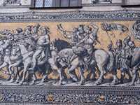 Click for larger photo in separate window