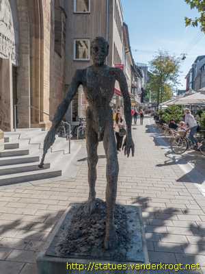 Heilbronn - Ehrenmal für die an der Trümmerräumung beteiligten Frauen und Männer