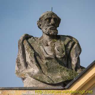 Stopfenheim - Heiligenstatuen an der St. Augustinus Kirche