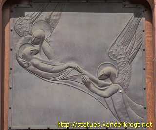 Frankfurt am Main - Skulpturen an der Liebfrauenkirche