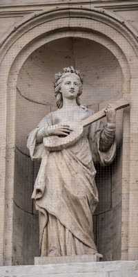 Frankfurt am Main - Skulpturen am Alten Oper