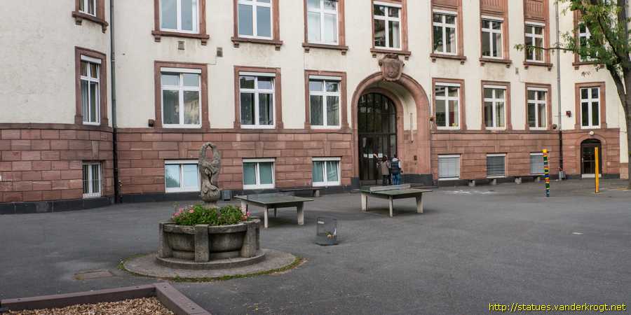 Frankfurt am Main - Seehundbrunnen