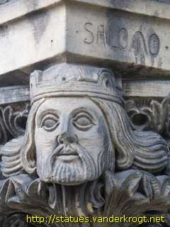 Hannover - Skulpturen an der Markuskirche