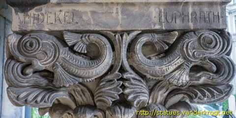 Hannover - Skulpturen an der Markuskirche