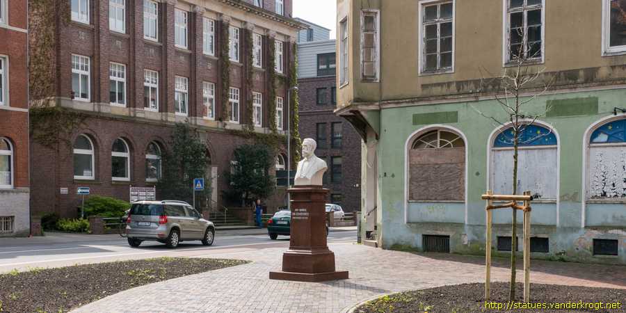 Emden - Carl Schweckendieck