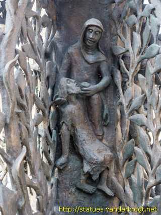 Herford - Abtei-Stele - Werke der Barmherzigkeit