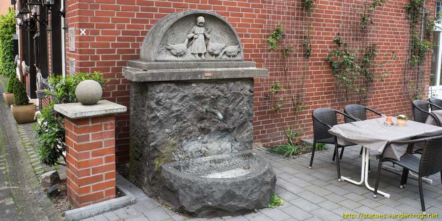 Seppenrade - Gänselieselbrunnen