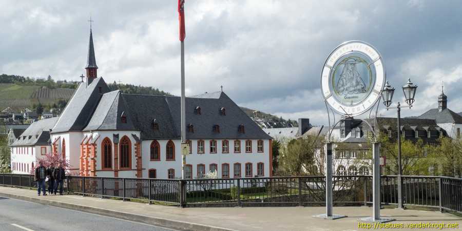 Bernkastel-Kues / Cusanus Sonnenuhr
