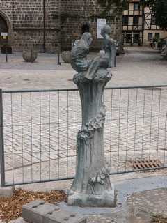 Quedlinburg - Brunnen am Kornmarkt