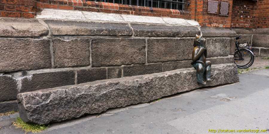Lübeck - Die Teufels-Figur auf dem Teufelsstein