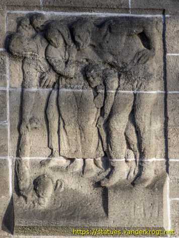 Berlin - Reliefs Grünstraßenbrücke