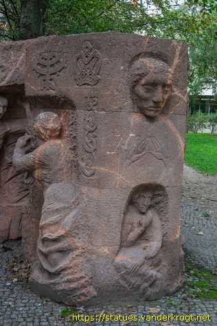 Berlin - Block der Frauen