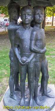 Berlin - Fünf-Kinder-Tröpfel-Brunnen