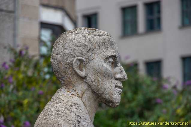 Berlin - Heinrich-Heine-Denkmal