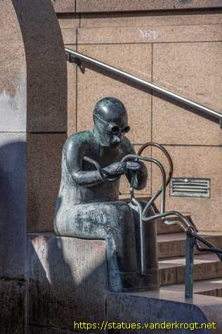Berlin - Weltkugelbrunnen