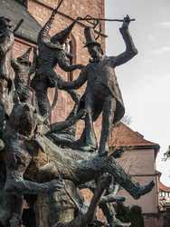 Buchen (Odenwald) - Buchener Narrenbrunnen