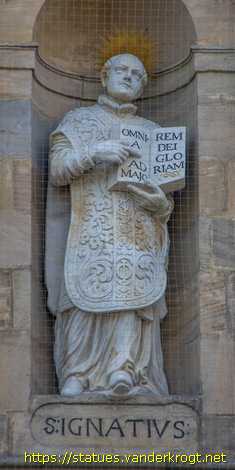 Bamberg - Heiligenstatuen an der St.-Martinskirche