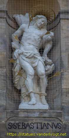 Bamberg - Heiligenstatuen an der St.-Martinskirche