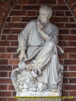 Hamburg - Petrus und Paulus und die vier Evangelisten