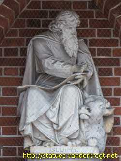 Hamburg - Petrus und Paulus und die vier Evangelisten