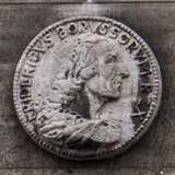 Hamburg - Fassadenfiguren der Reichsbank