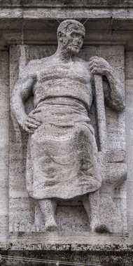 Hamburg - Fassadenfiguren der Reichsbank