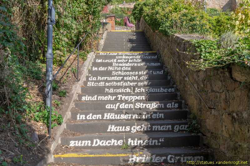 Marburg - Roter Pumps aus "Aschenputtel"