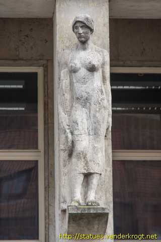 Stralsund - Seemann und Bauerin